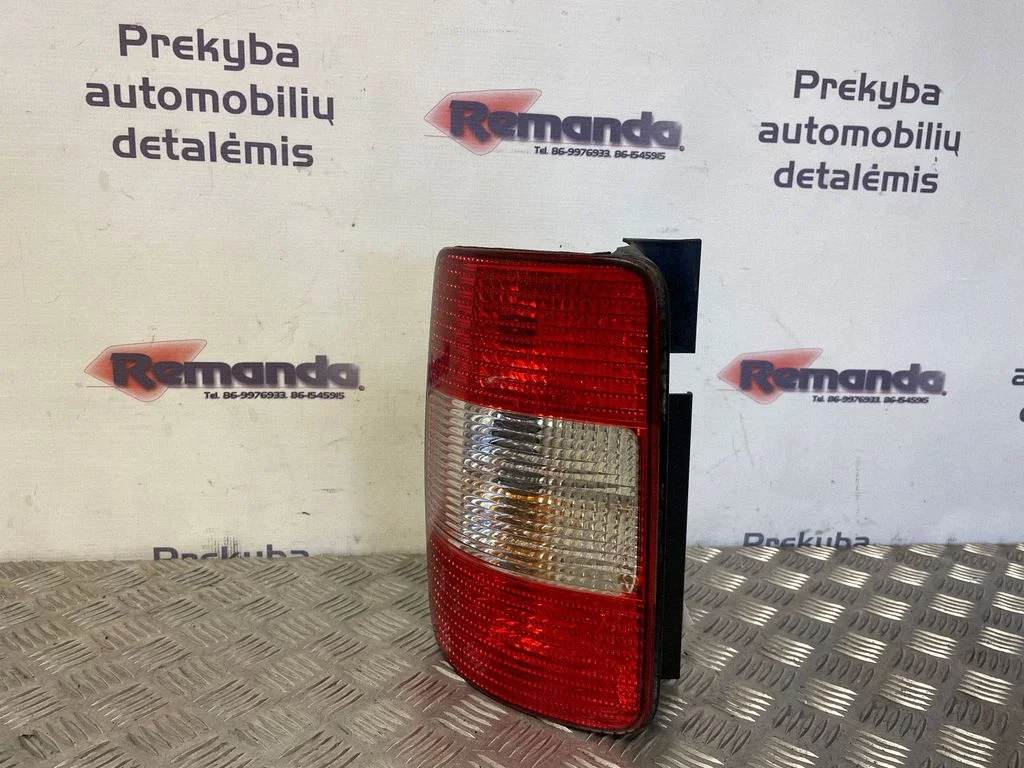 Rear/tail lights 2K0945257A