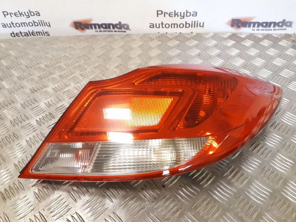Rear/tail lights 13265355AY