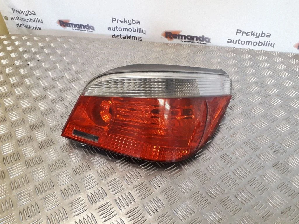 Rear/tail lights 6910768