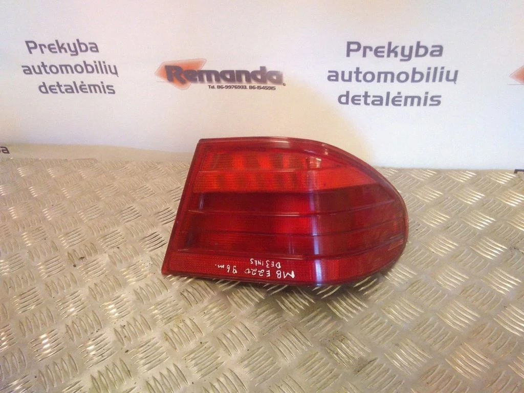 Galinis žibintas kėbule