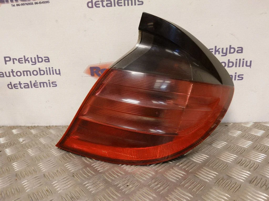 Rear/tail lights A2036200664