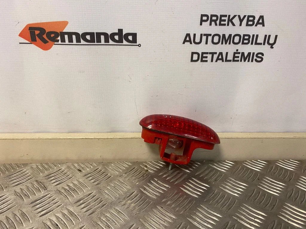 Papildu stopgaismas lukturis 8200209522