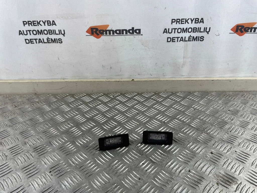 Numura zīmes apgaismojums 63267193293