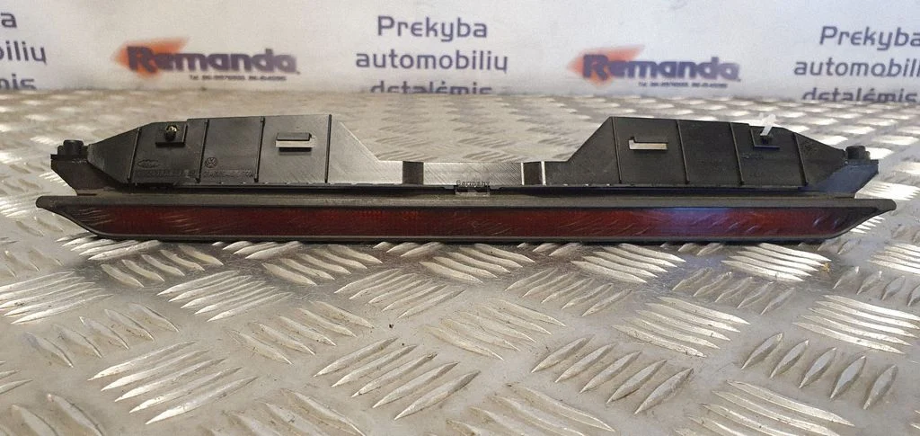 Third/center stoplight – Ford Galaxy (2000-2006)