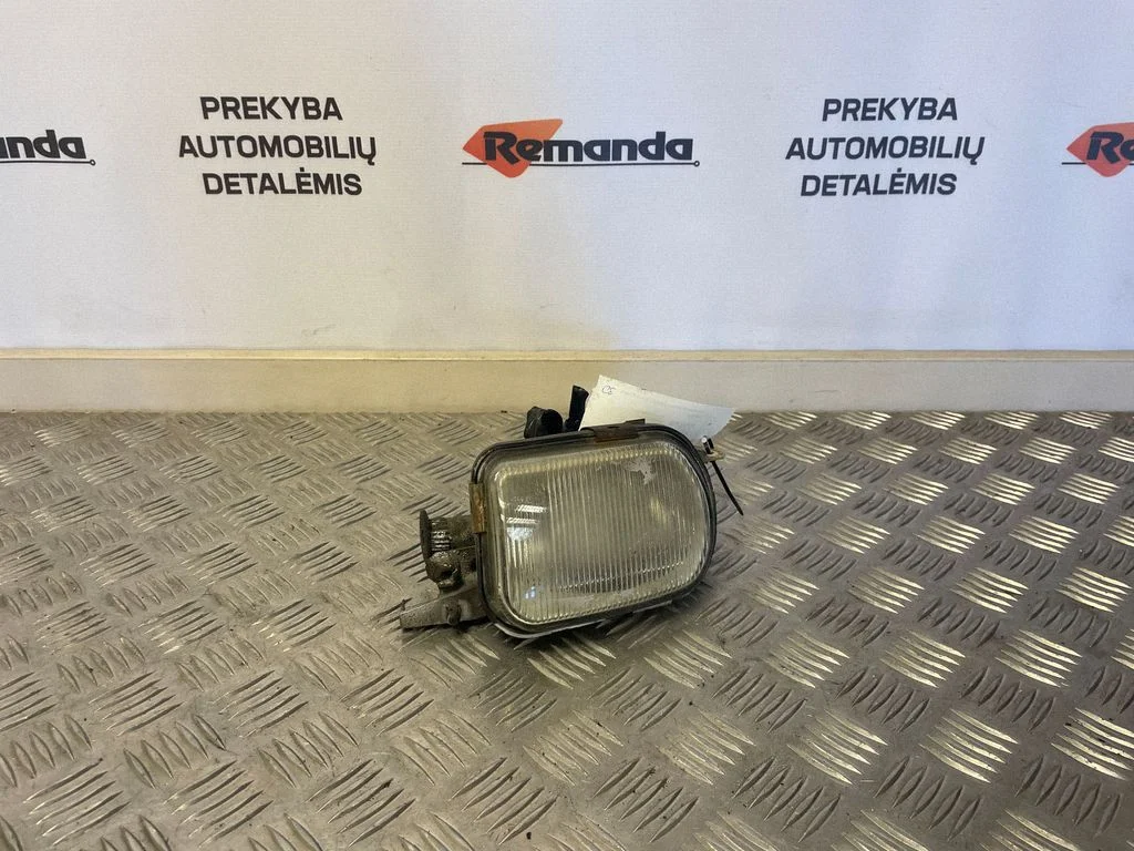 Front fog light – right