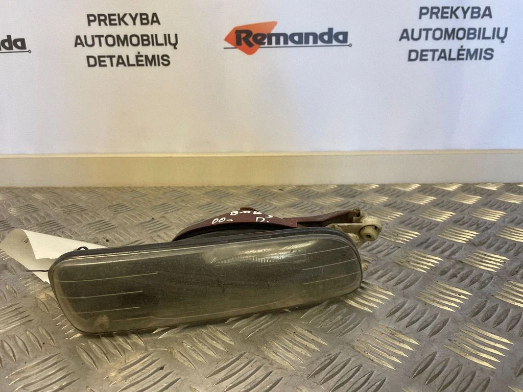 Front fog light 147272RE