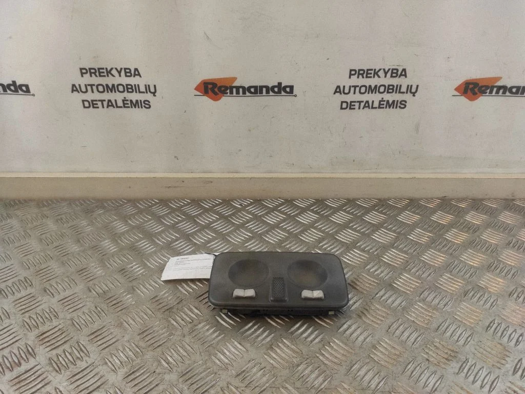 Esiistmete valgustustuli 1520400000