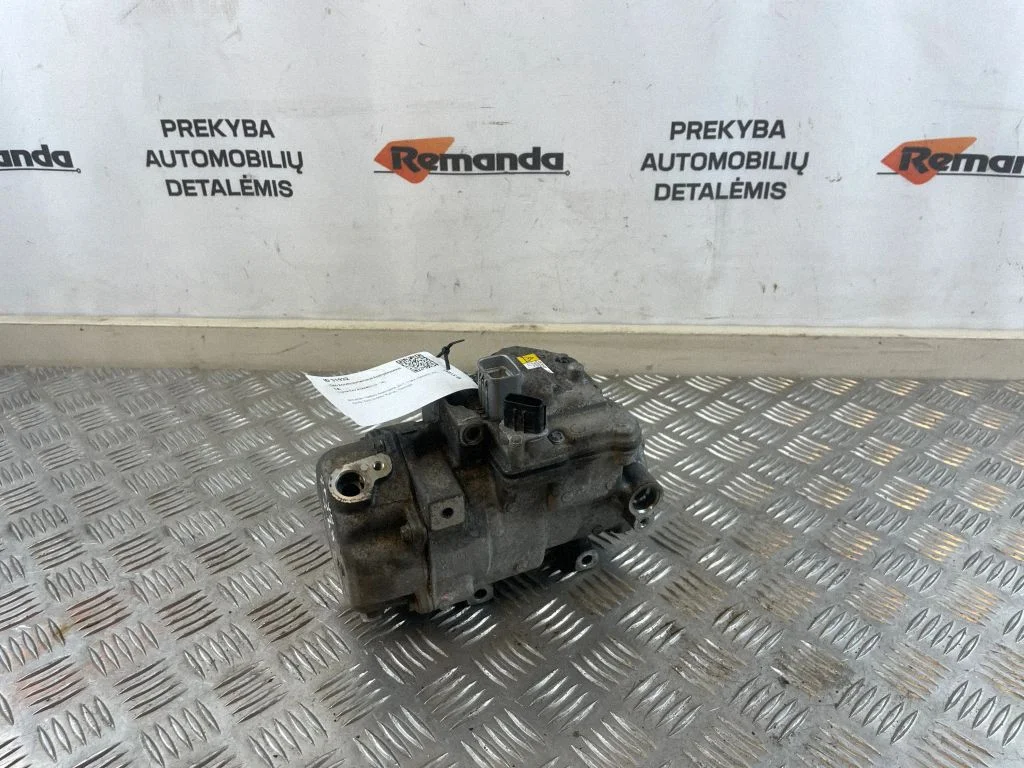 Air conditioning (A/C) compressor (pump) 0422000533