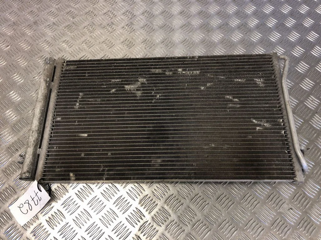 Gaisa kondicioniera dzesēšanas radiators (kondensators) 11074810