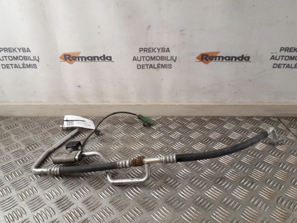 Air conditioning (A/C) pipe/hose 924480658R