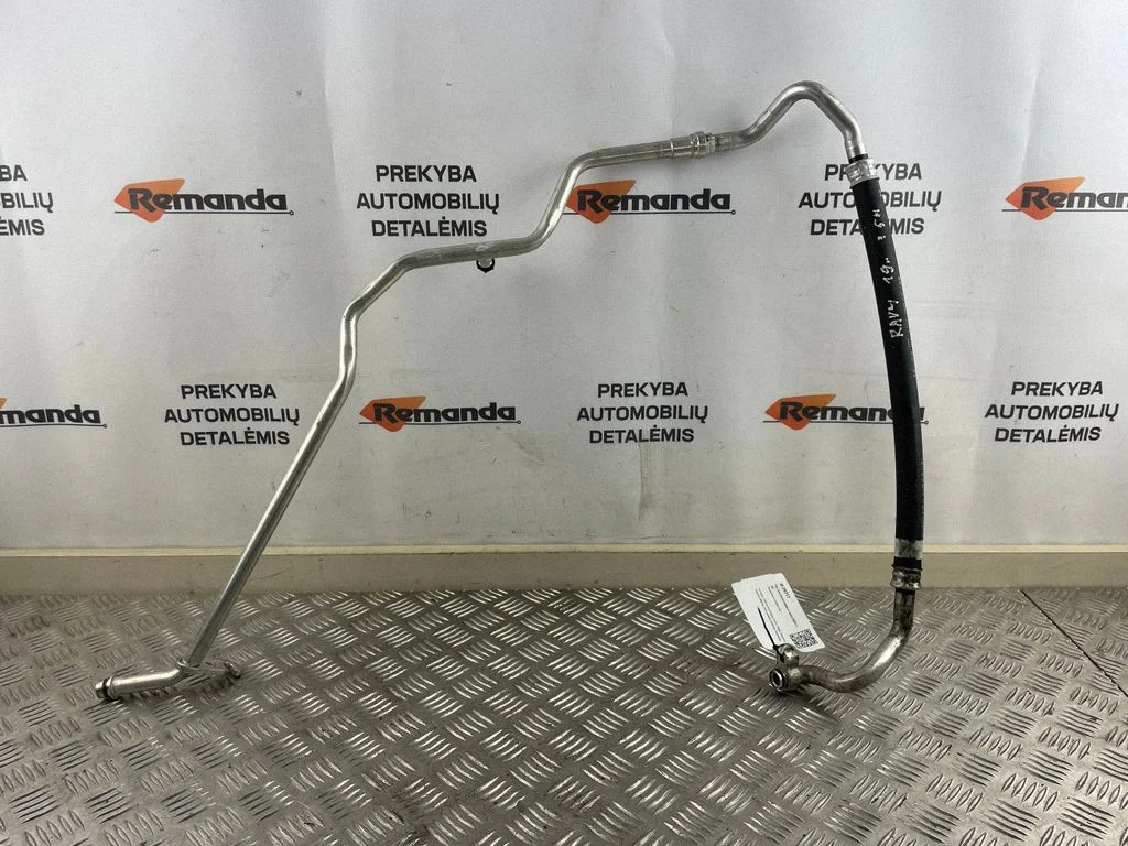 Air conditioning (A/C) pipe/hose