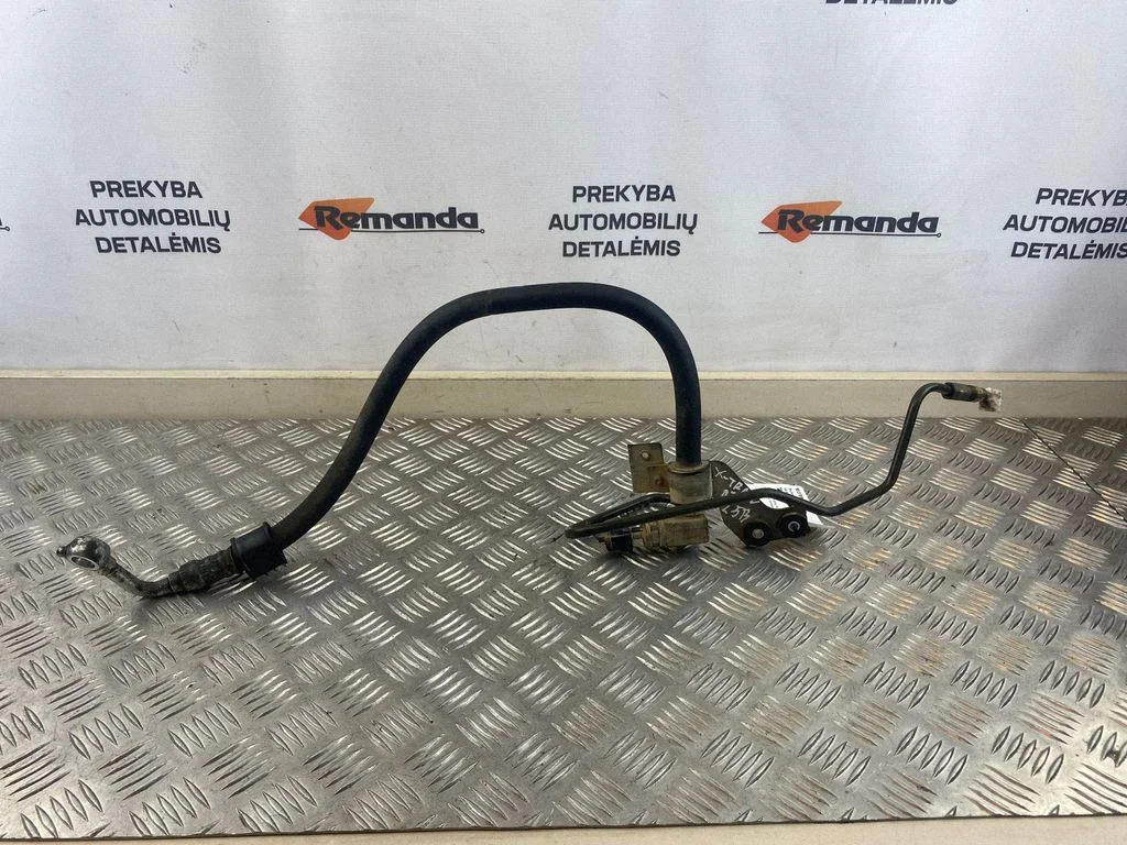 Air conditioning (A/C) pipe/hose
