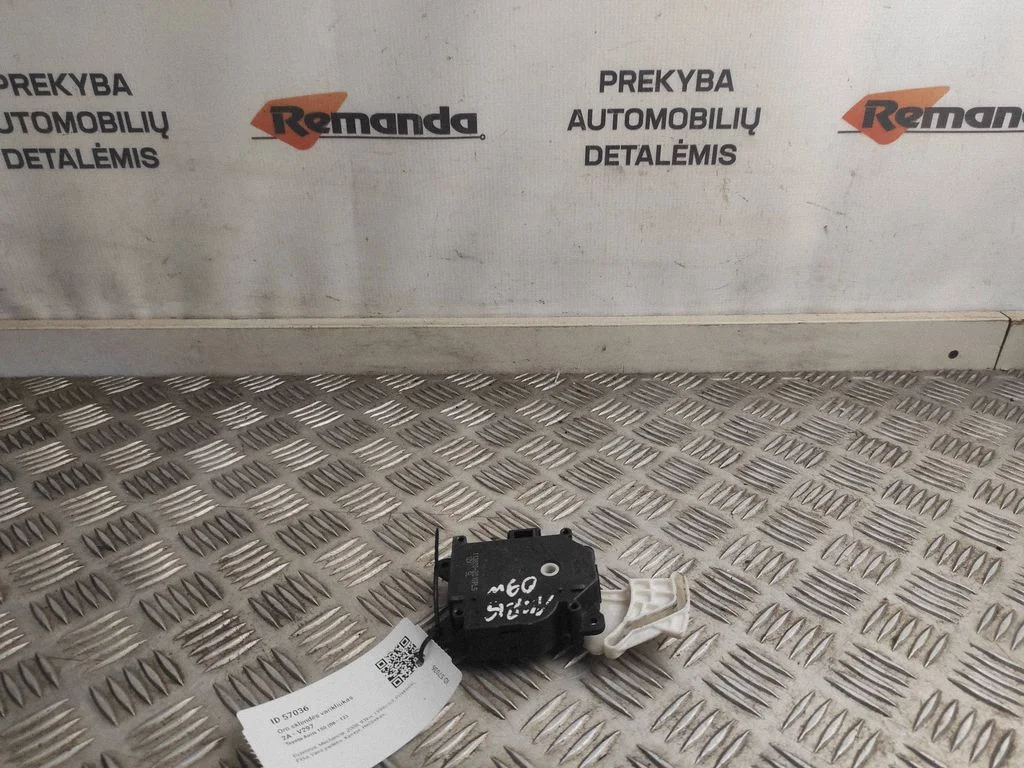 Gaisa aizvara motoriņš/aktuators 1138002810PLS