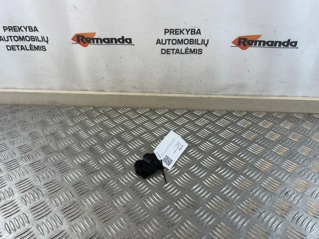 Silniczek klapki nawiewu FE950002