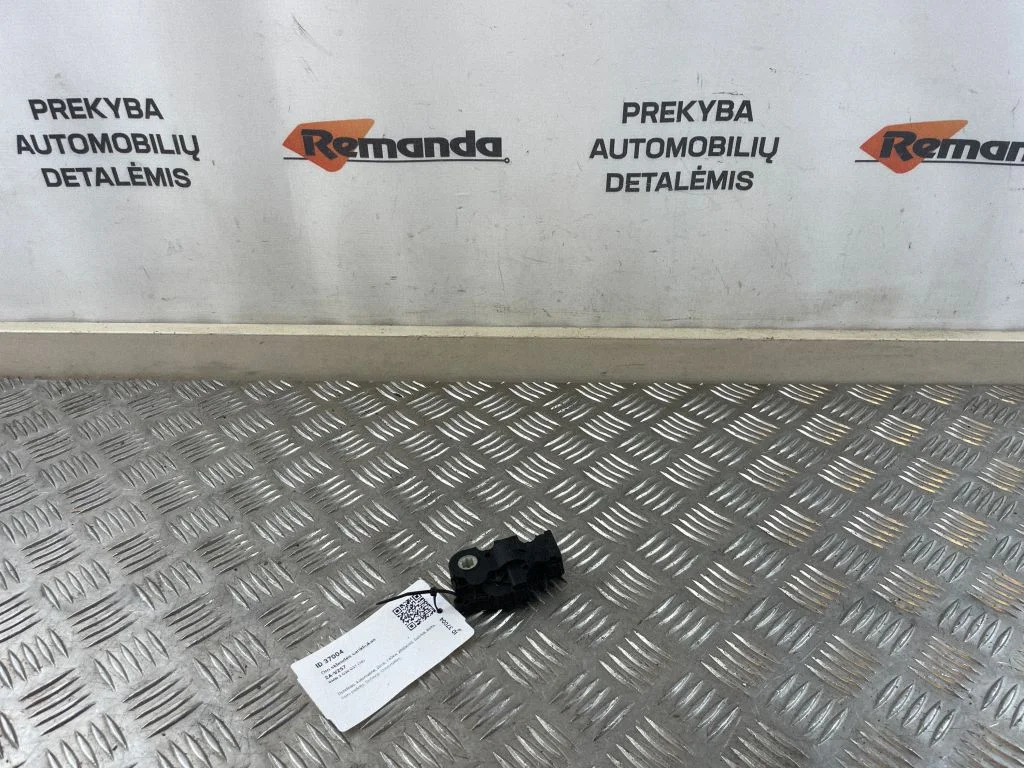 Gaisa aizvara motoriņš/aktuators – BMW 5. sērija G30 G31 G38 (2016-)
