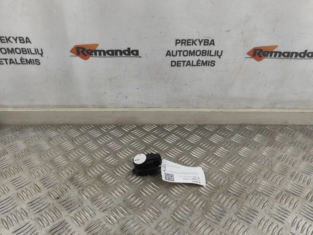 Gaisa aizvara motoriņš/aktuators 990432F