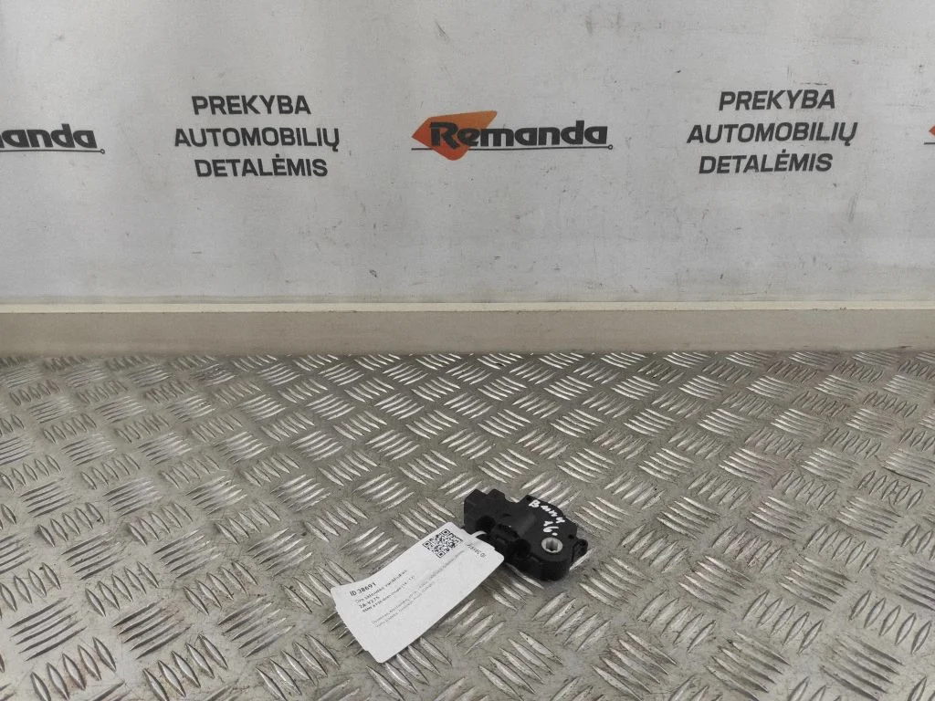 Oro sklendės varikliukas
