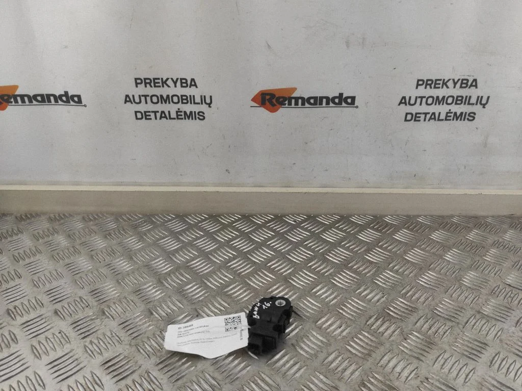 Oro sklendės varikliukas