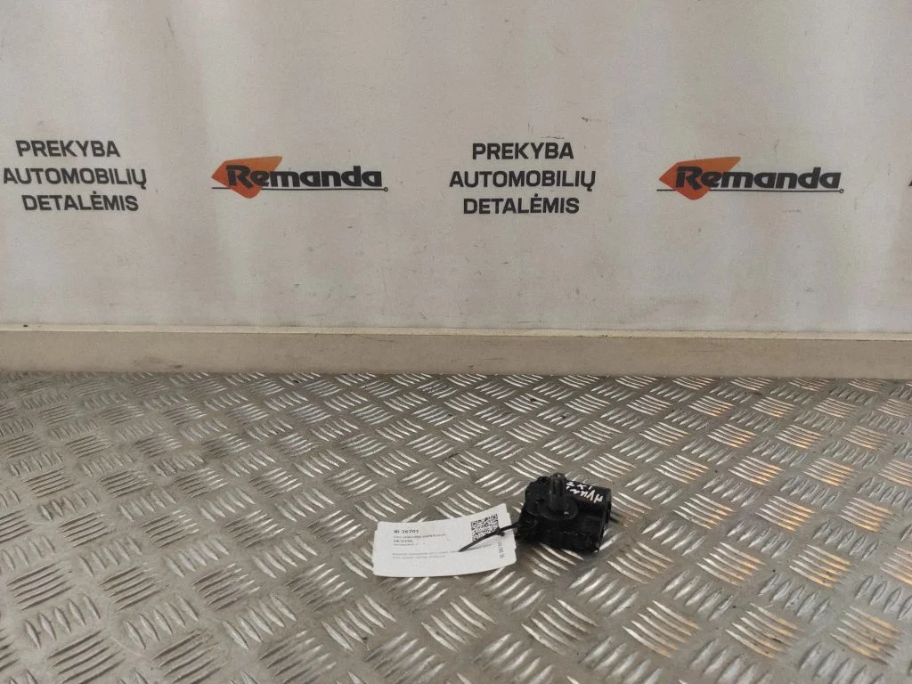 Gaisa aizvara motoriņš/aktuators D332JY9AA05