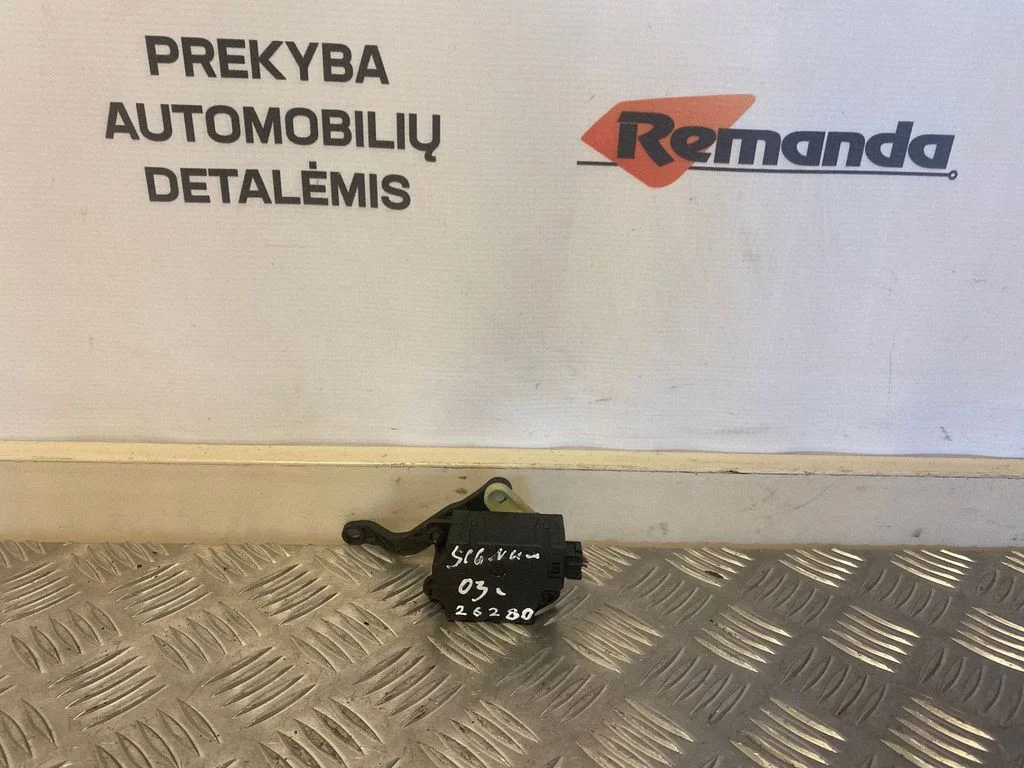 Gaisa aizvara motoriņš/aktuators