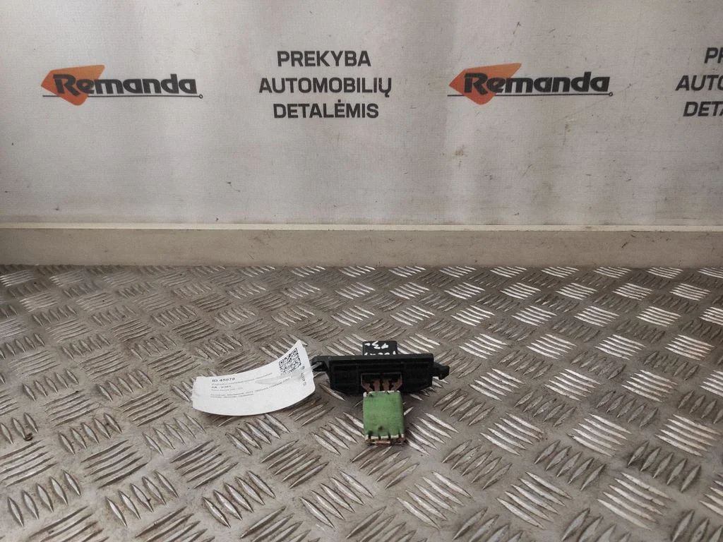 Krāsniņas ventilatora rezistors (reostats)
