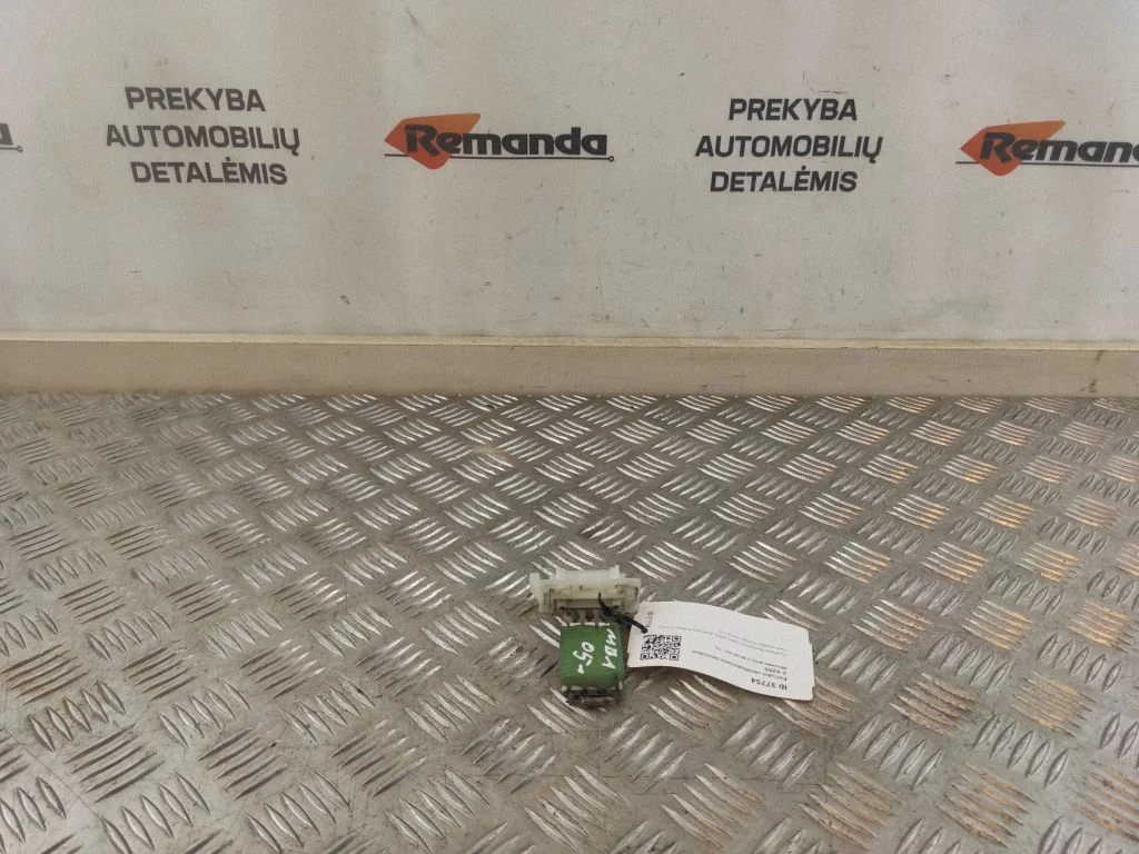 Krāsniņas ventilatora rezistors (reostats)