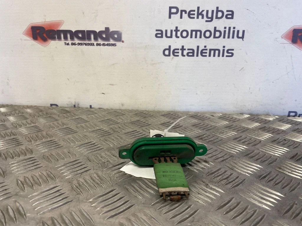 Pečiuko ventiliatoriaus reostatas (reustatas)