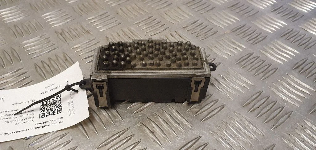 Heater blower motor/fan resistor 3C0907521B