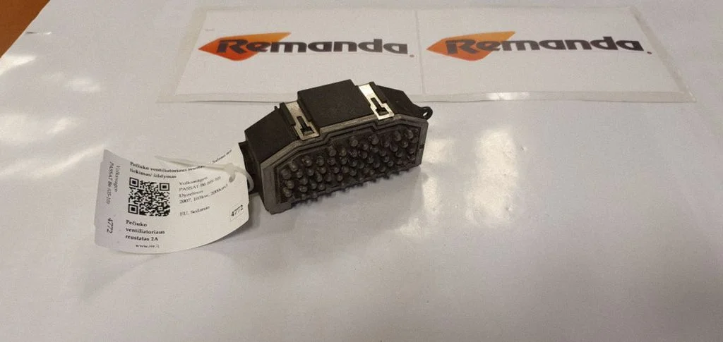 Heater blower motor/fan resistor 3C0907521
