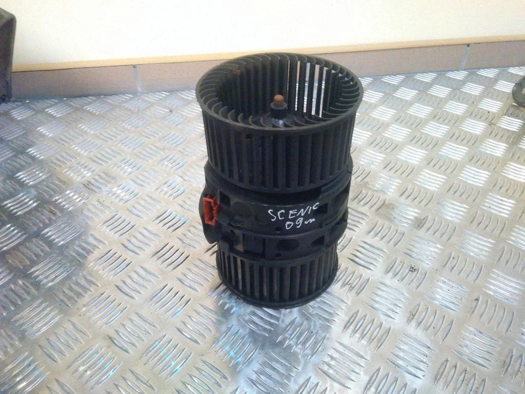 Krāsniņas ventilators/pūtējs T1010033M