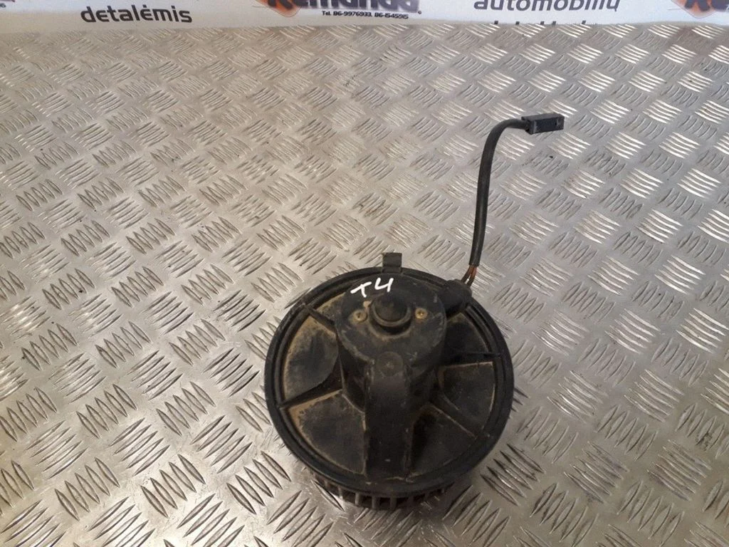 Heater fan/blower 357819021