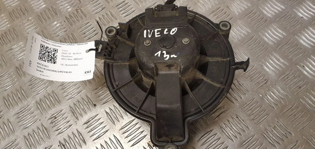 Heater fan/blower 5M862100