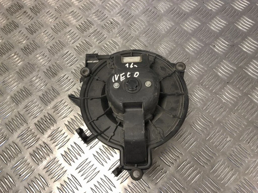 Krāsniņas ventilators/pūtējs 5S9030160