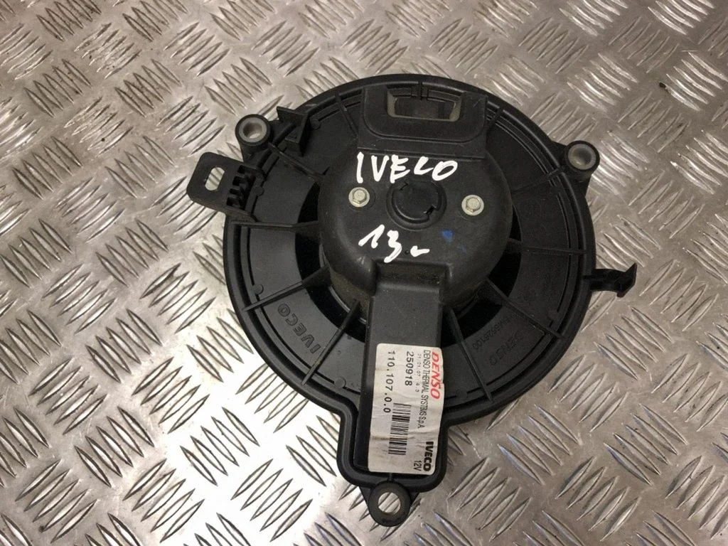 Krāsniņas ventilators/pūtējs