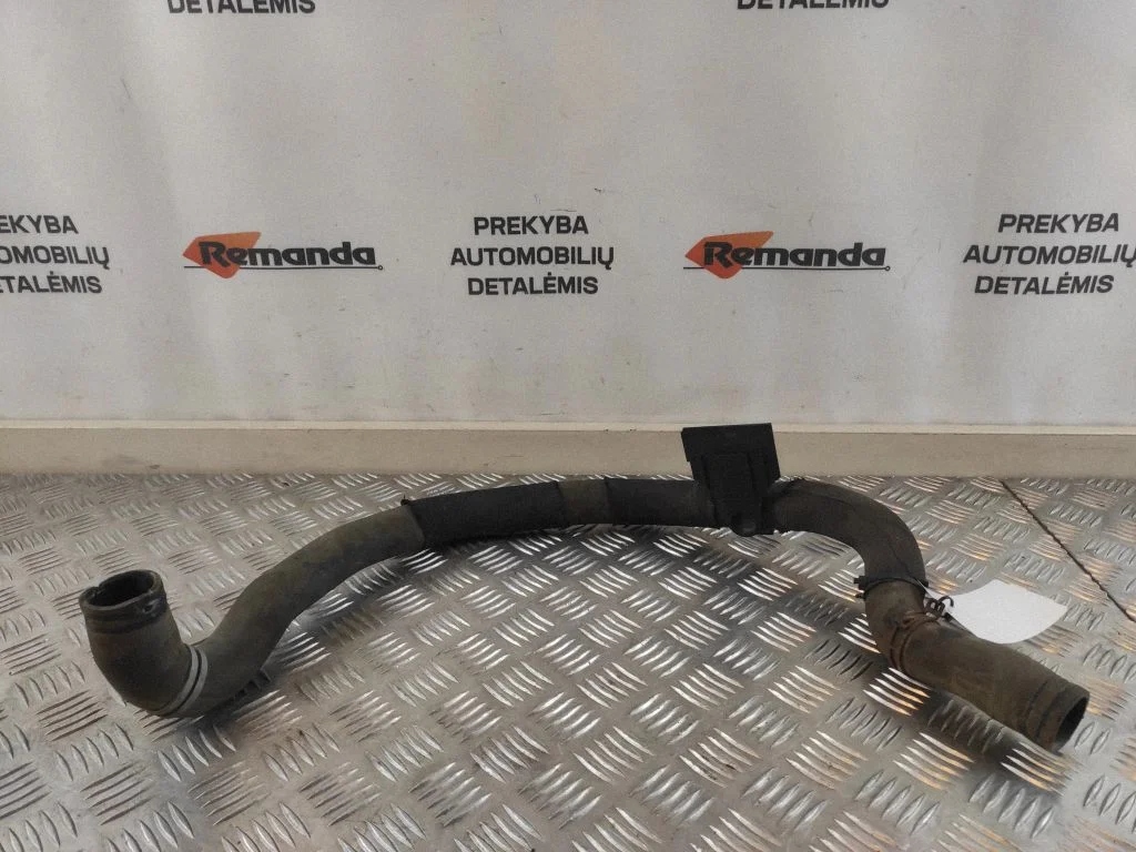Motora dzesēšanas caurule (-es)/šļūtene (-es) GK218260BB
