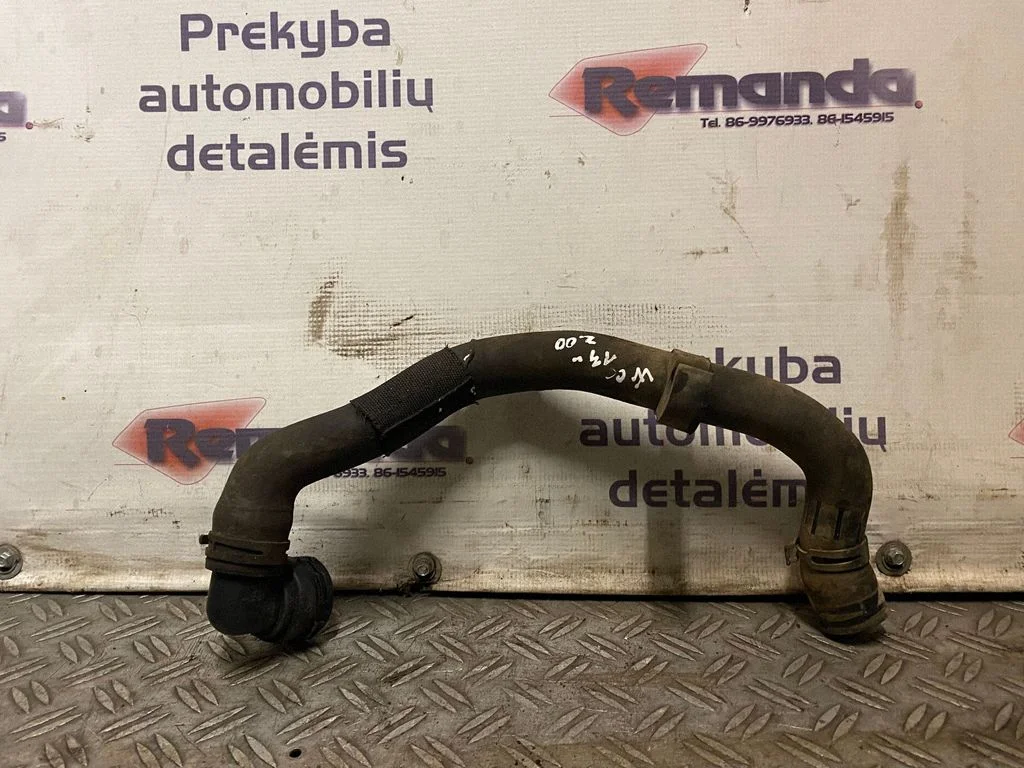 Motora dzesēšanas caurule (-es)/šļūtene (-es)