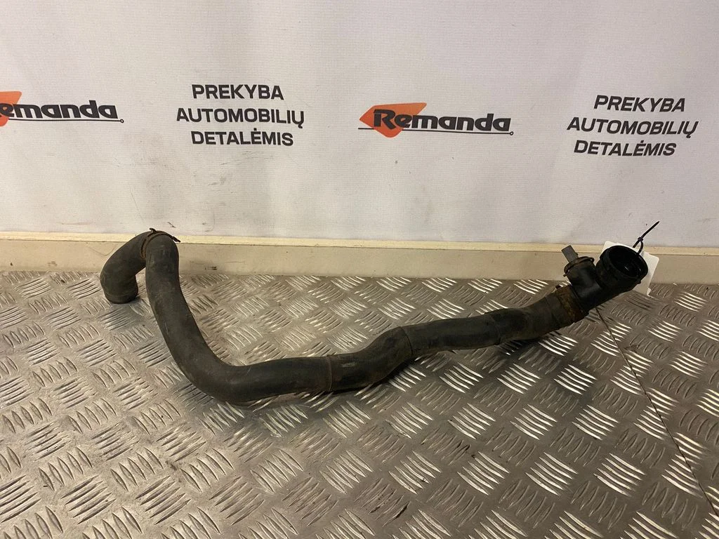 Motora dzesēšanas caurule (-es)/šļūtene (-es) 1K0122291