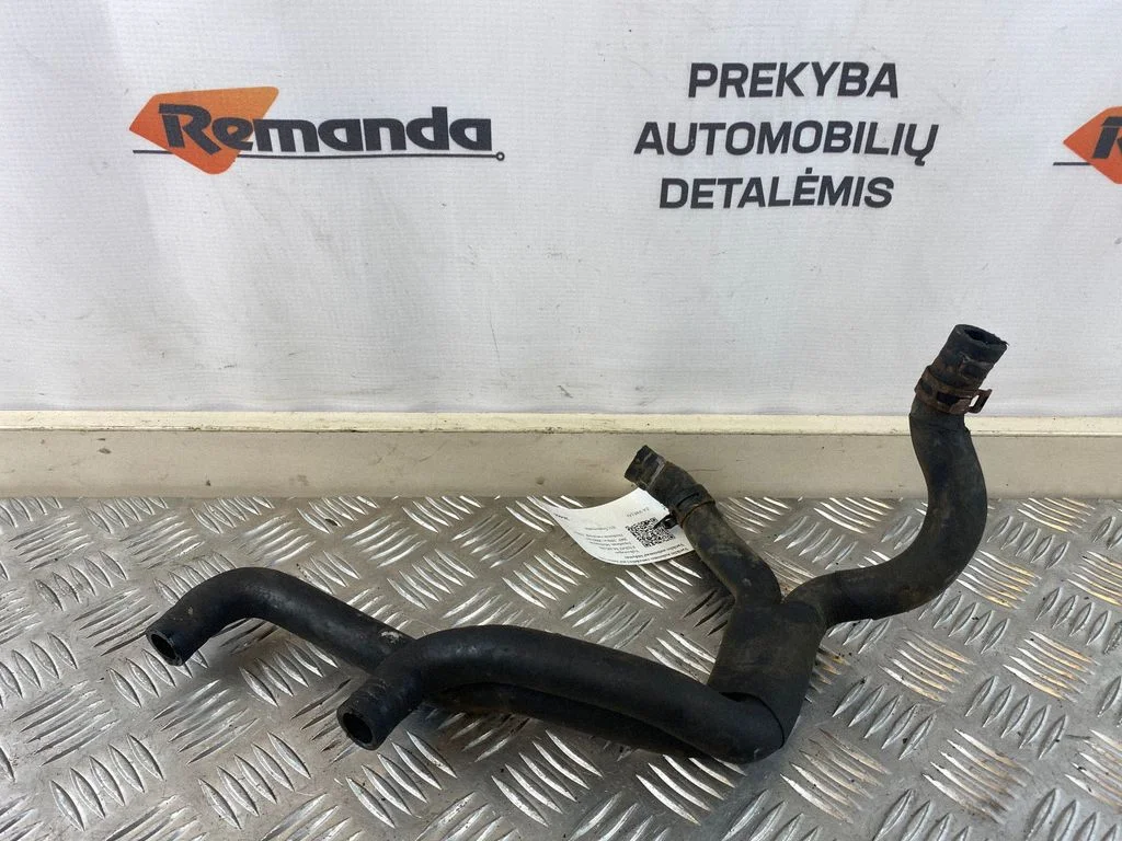Motora dzesēšanas caurule (-es)/šļūtene (-es)