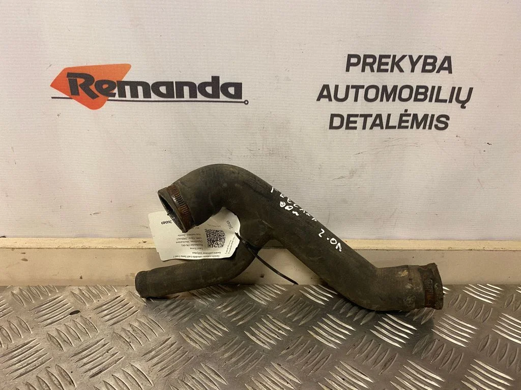 Variklio aušinimo vamzdelis (-ai)/ žarna (-os)