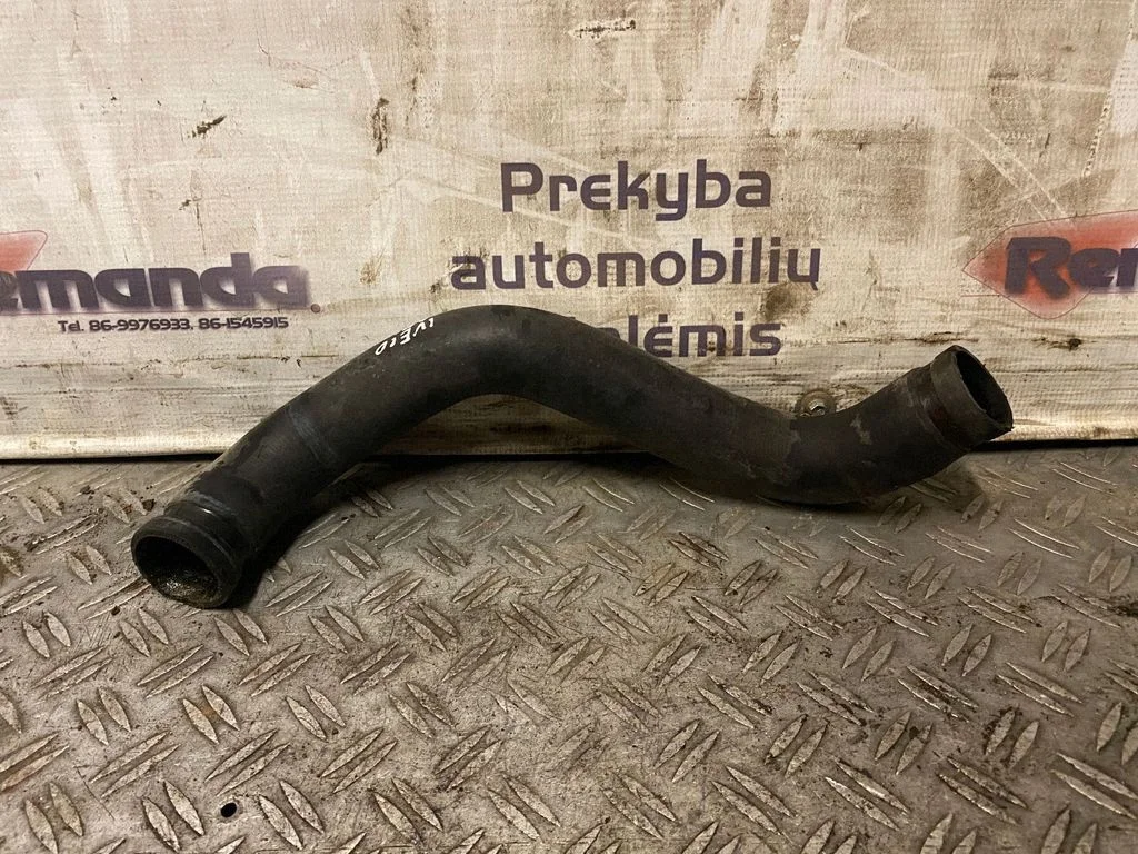 Mootori jahutusvedeliku toru / voolik