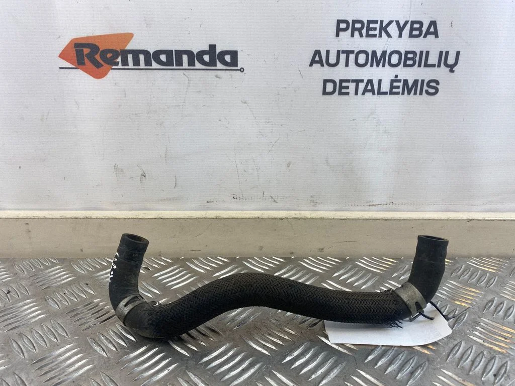 Motora dzesēšanas caurule (-es)/šļūtene (-es)