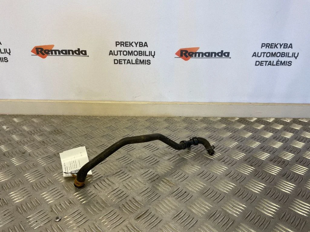 Motora dzesēšanas caurule (-es)/šļūtene (-es)