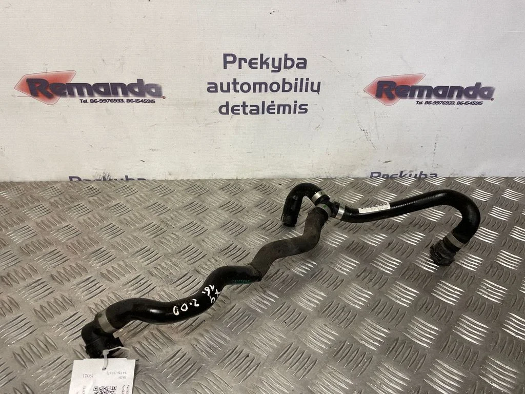 Variklio aušinimo vamzdelis (-ai)/ žarna (-os)