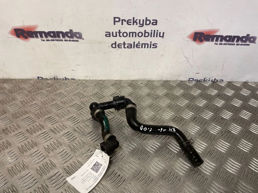 Variklio aušinimo vamzdelis (-ai)/ žarna (-os)