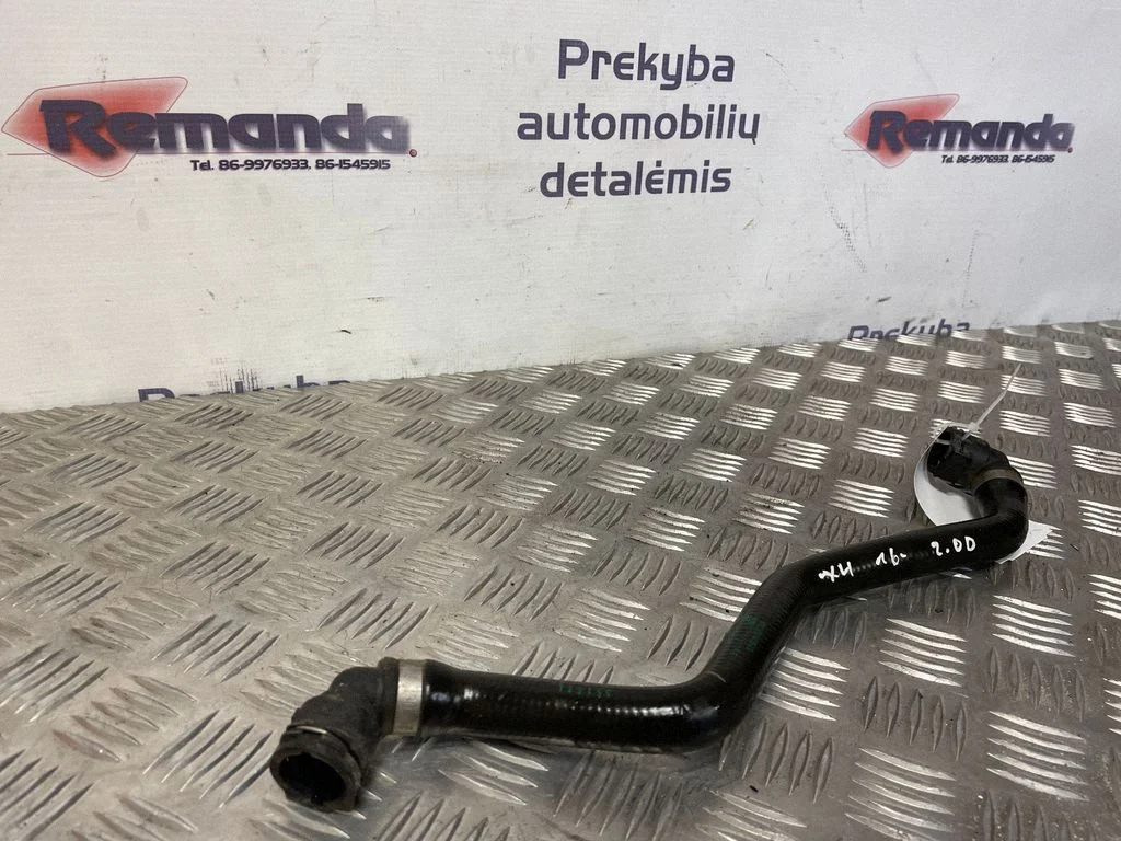 Variklio aušinimo vamzdelis (-ai)/ žarna (-os)