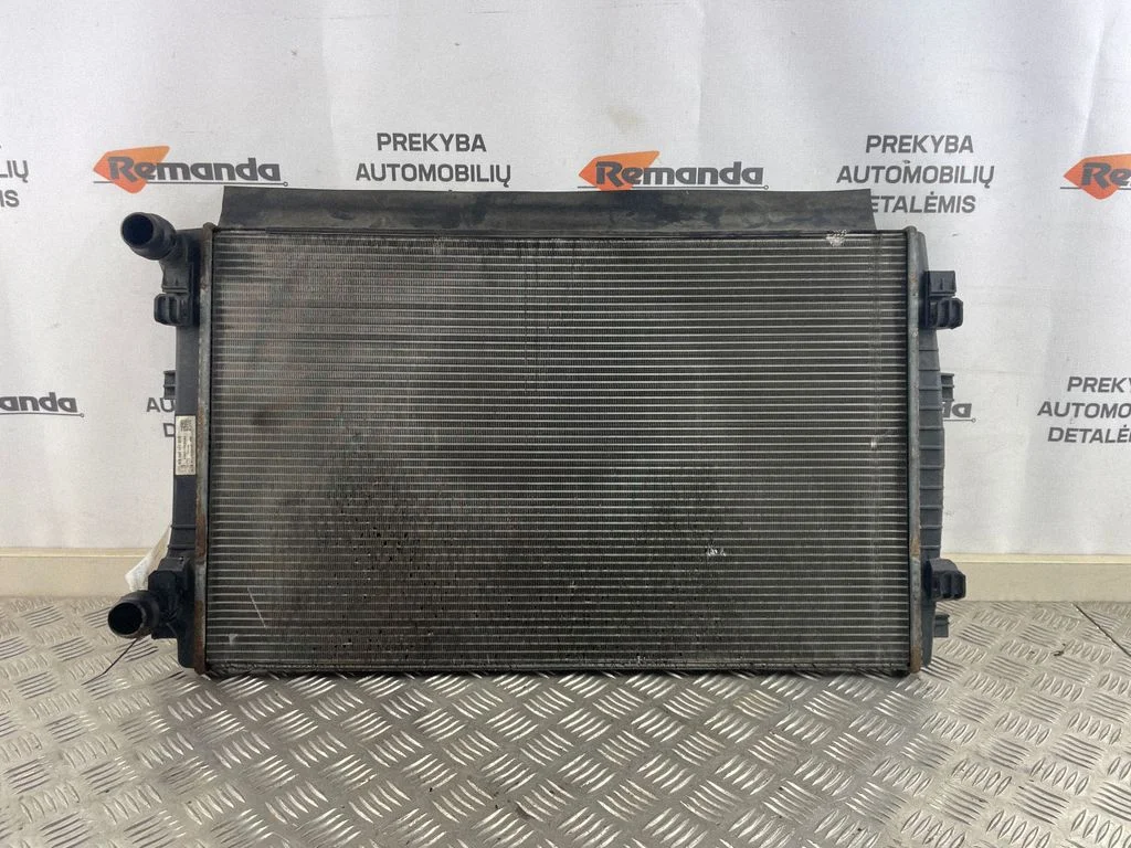 Dzesēšanas šķidruma radiators 5Q0121251EM