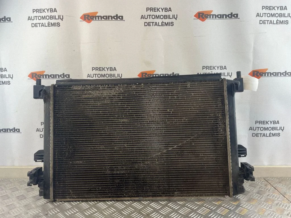 Dzesēšanas šķidruma radiators 5Q0121251GB