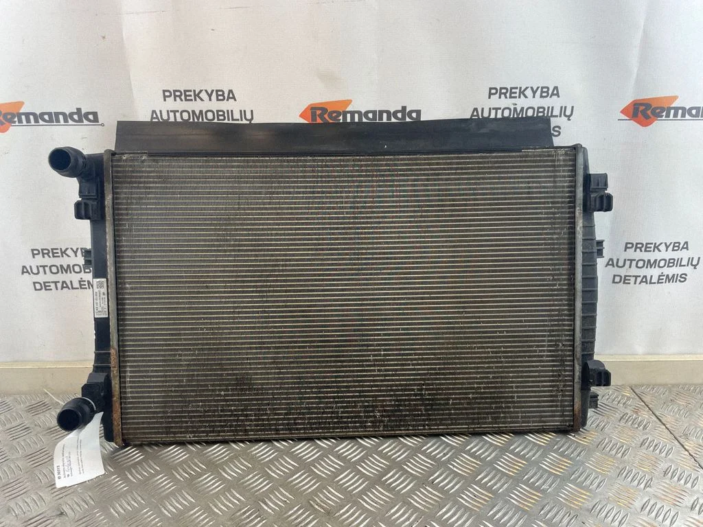 Dzesēšanas šķidruma radiators 5Q0121251EM