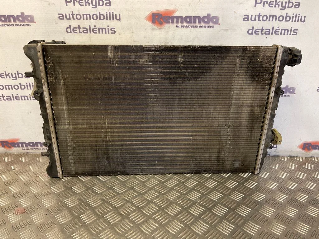 Coolant radiator – Volkswagen Polo (2002-2005)