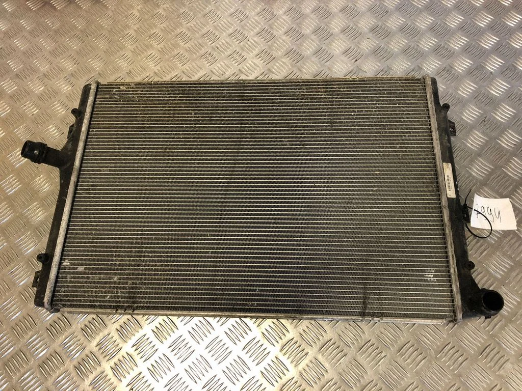 Dzesēšanas šķidruma radiators 3AA121253